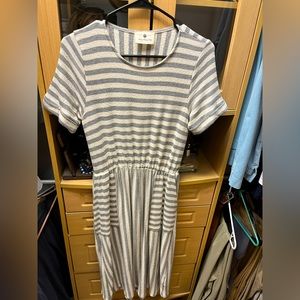 Midi striped pocket dress